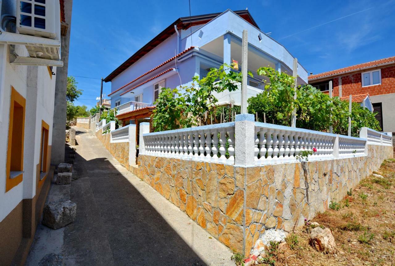 Apartment Blue Sali Exterior photo